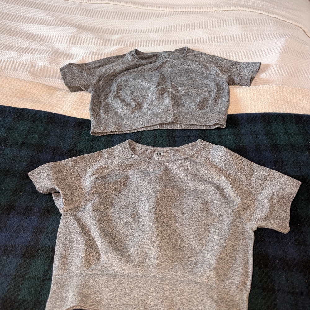 Set Of 2 Crop Heather Gray Gym Tops -1 Small, 1 Med